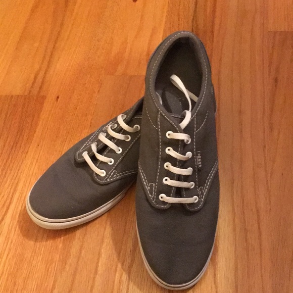 Women’s Vans - Picture 2 of 2